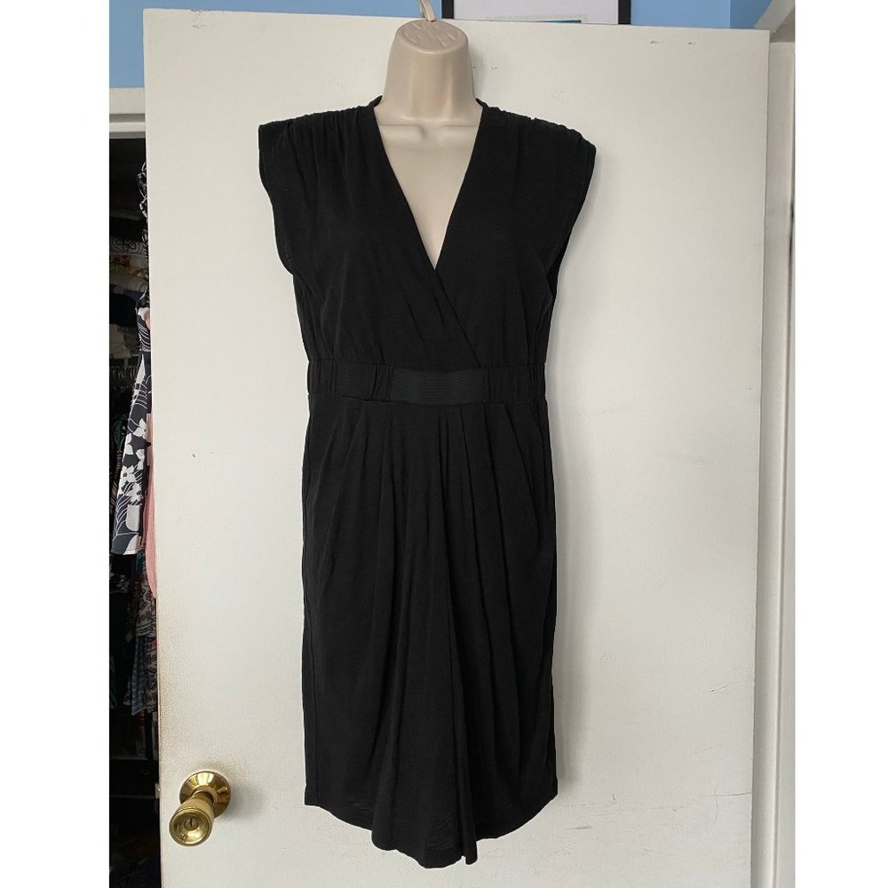 Leo & Sage Black Shirred Sleeveless Dress LBD